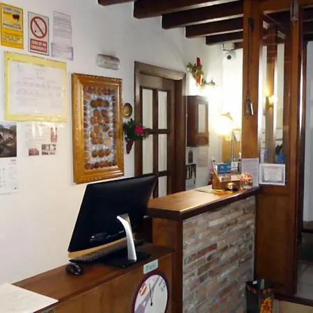 Pasaje San Jorge 3* Comillas