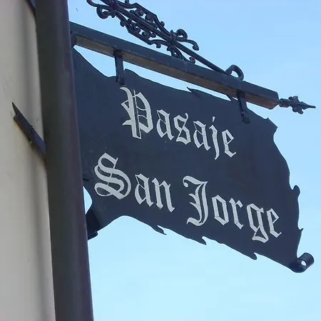 Pasaje San Jorge Gæstehus 2*