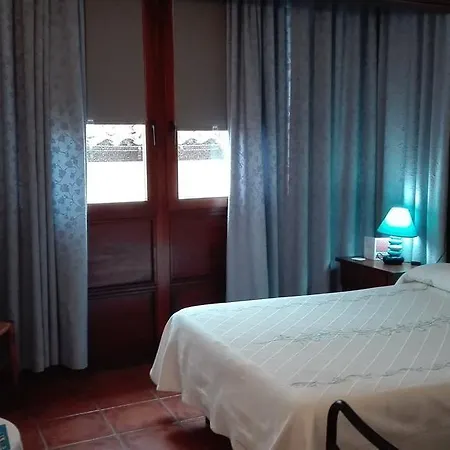 Pensjonat Pasaje San Jorge 3*