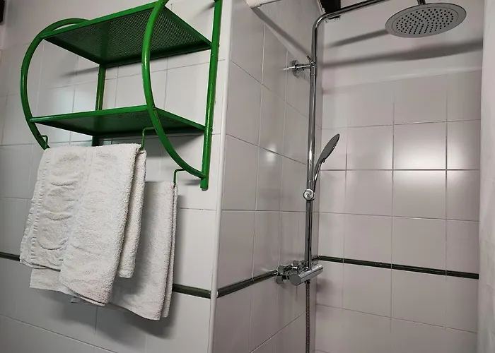 Pasaje San Jorge Pensjonat Comillas