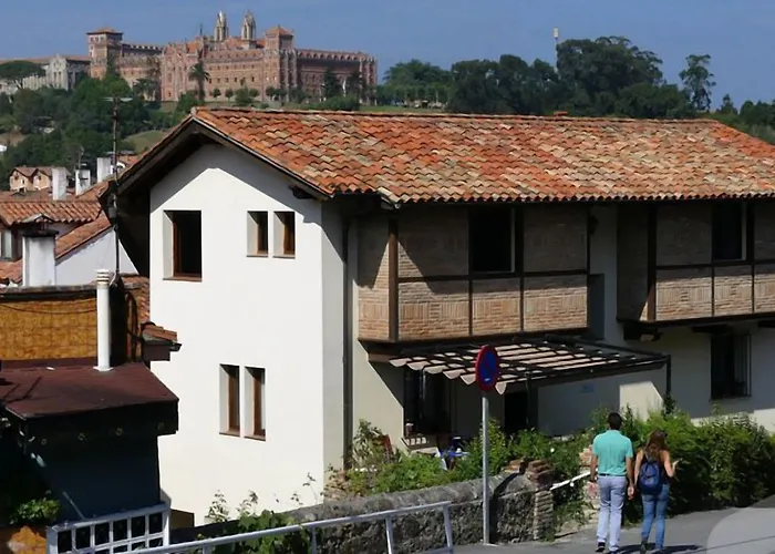 Pensjonat Pasaje San Jorge 3*