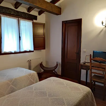 Pasaje San Jorge Gasthof Comillas